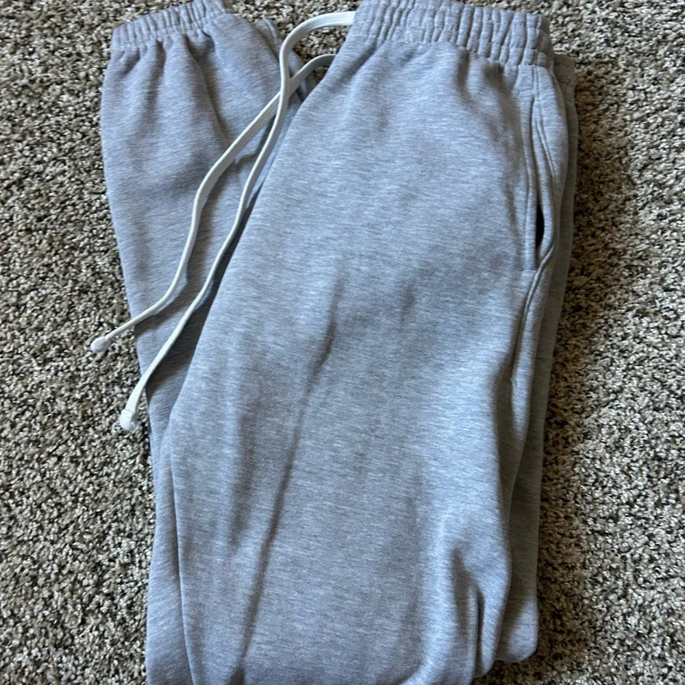 PacSun Light Gray Sweatpants